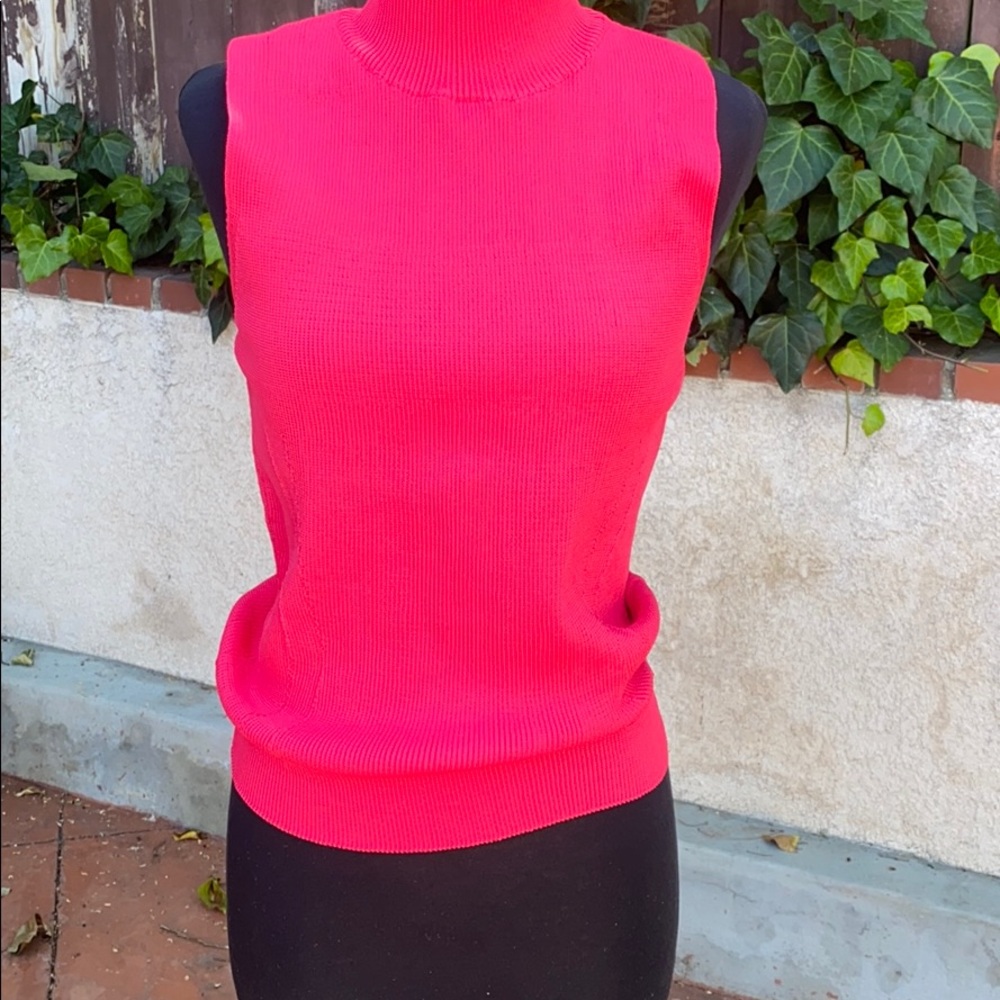 Pink knit top